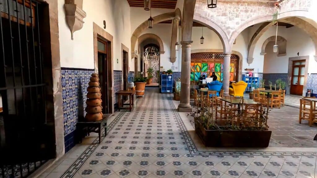 nana vida hotel front lobby oaxaca city