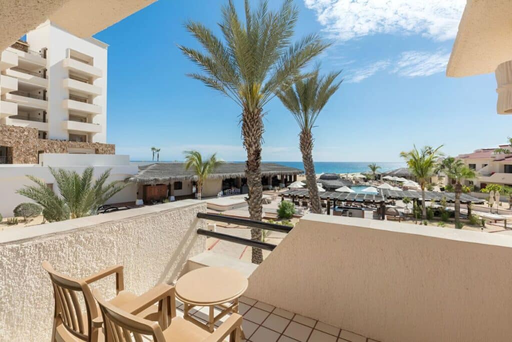 bedroom terrace patio overlooking oceanfront